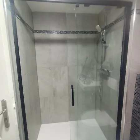 Apartment Le Petit Cocon - Parking Prive - Lyon Sud